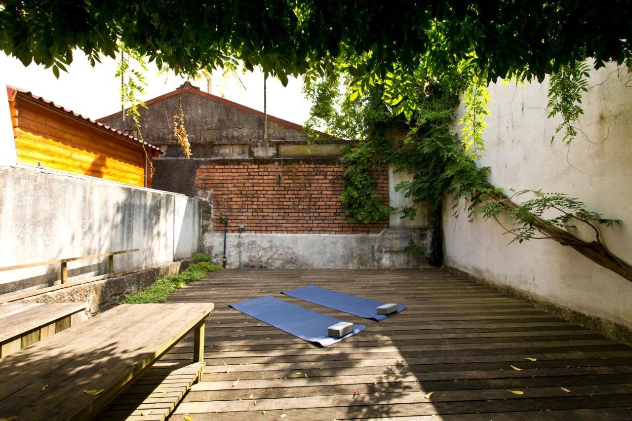 Boutique Rentals- Hidden Garden Porto'S Downtown Экстерьер фото